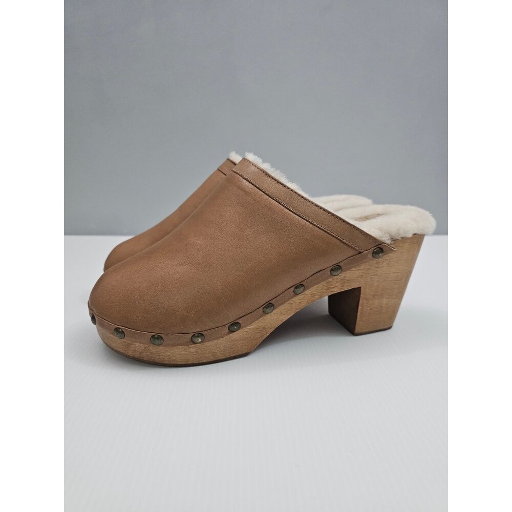 beek Tan Leather Shearling-Lined Clogs